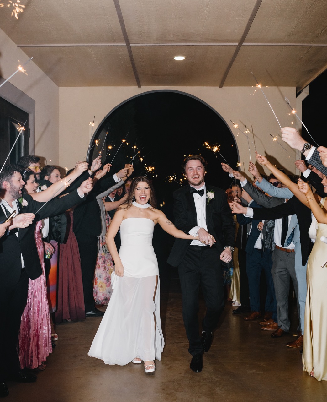 Real Poppy wedding — Sarah + George at Stoney Ridge Villa