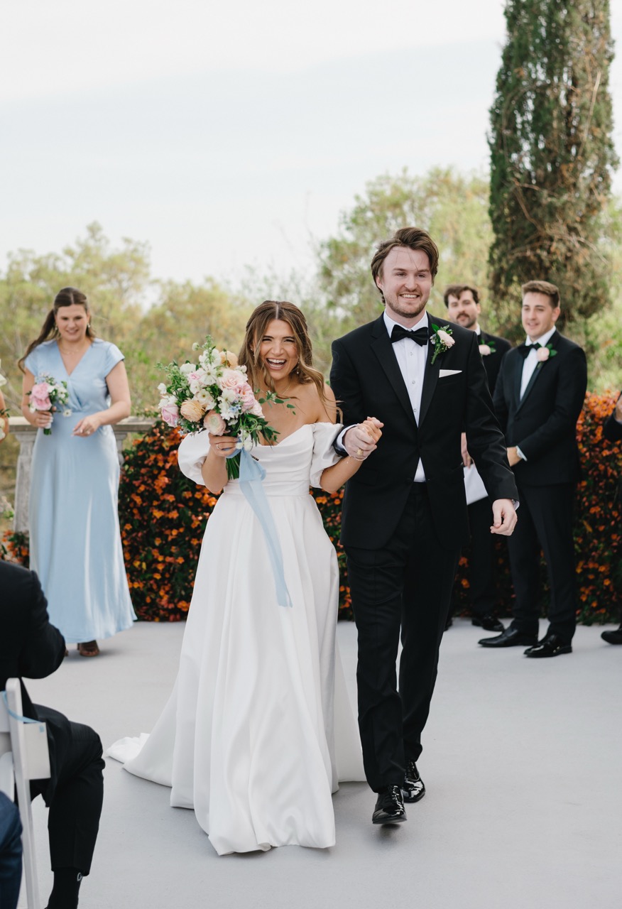 Real Poppy wedding — Sarah + George at Stoney Ridge Villa