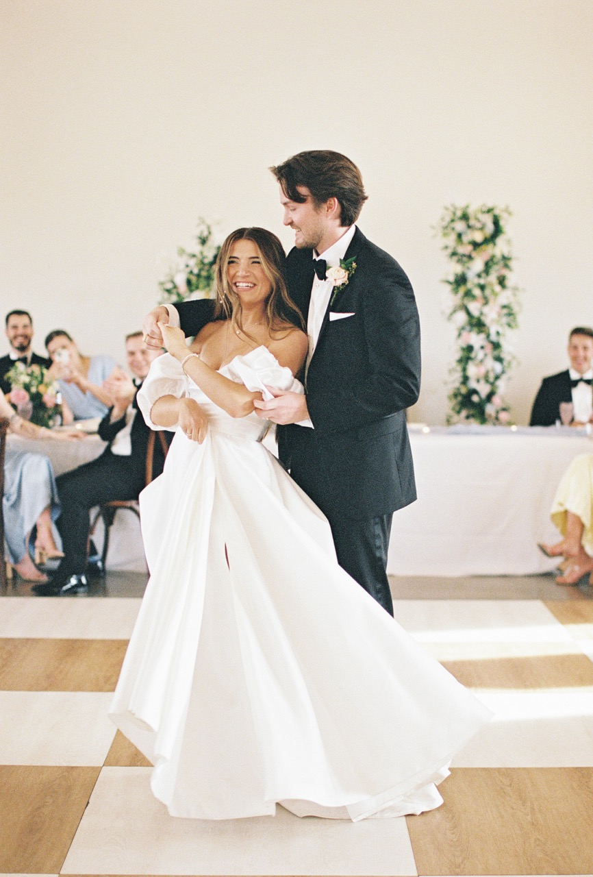 Real Poppy wedding — Sarah + George at Stoney Ridge Villa