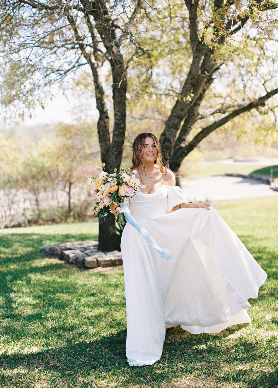 Real Poppy wedding — Sarah + George at Stoney Ridge Villa