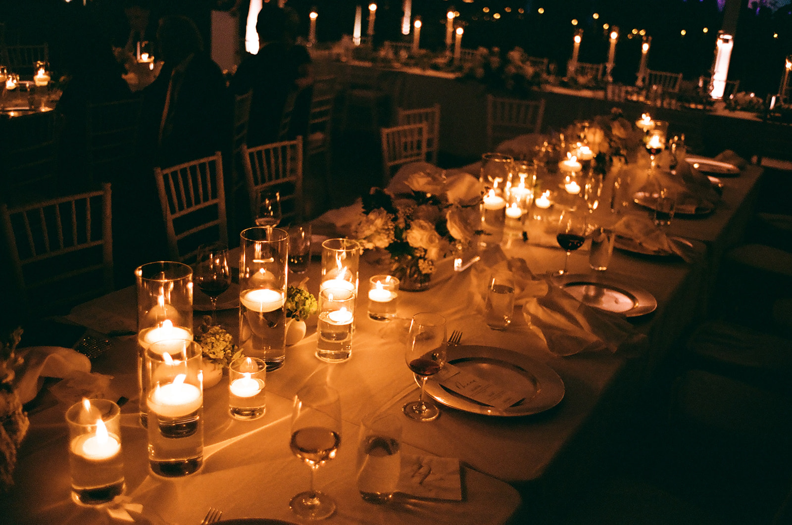 Real Poppy wedding — Liz + Wayo at The Line