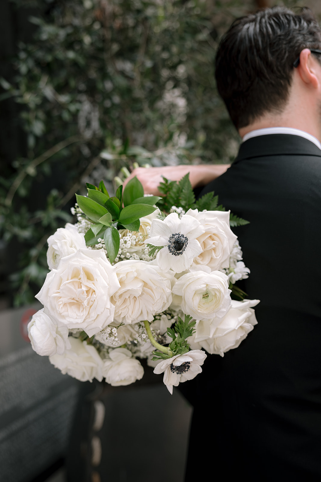 Real Poppy wedding — Liz + Wayo at The Line