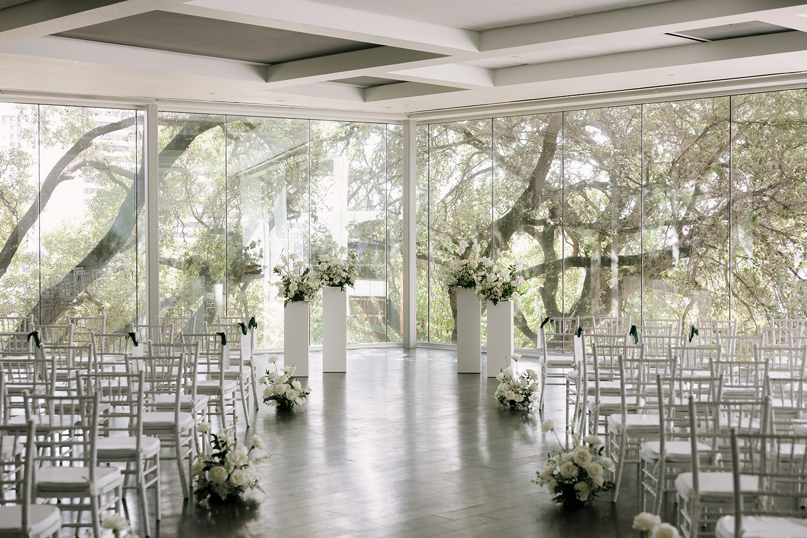 Real Poppy wedding — Liz + Wayo at The Line