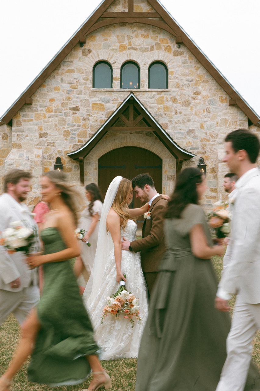 Real Poppy wedding — John + Ariel at Hidden River Ranch