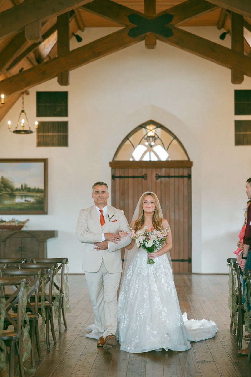 Real Poppy wedding — John + Ariel at Hidden River Ranch