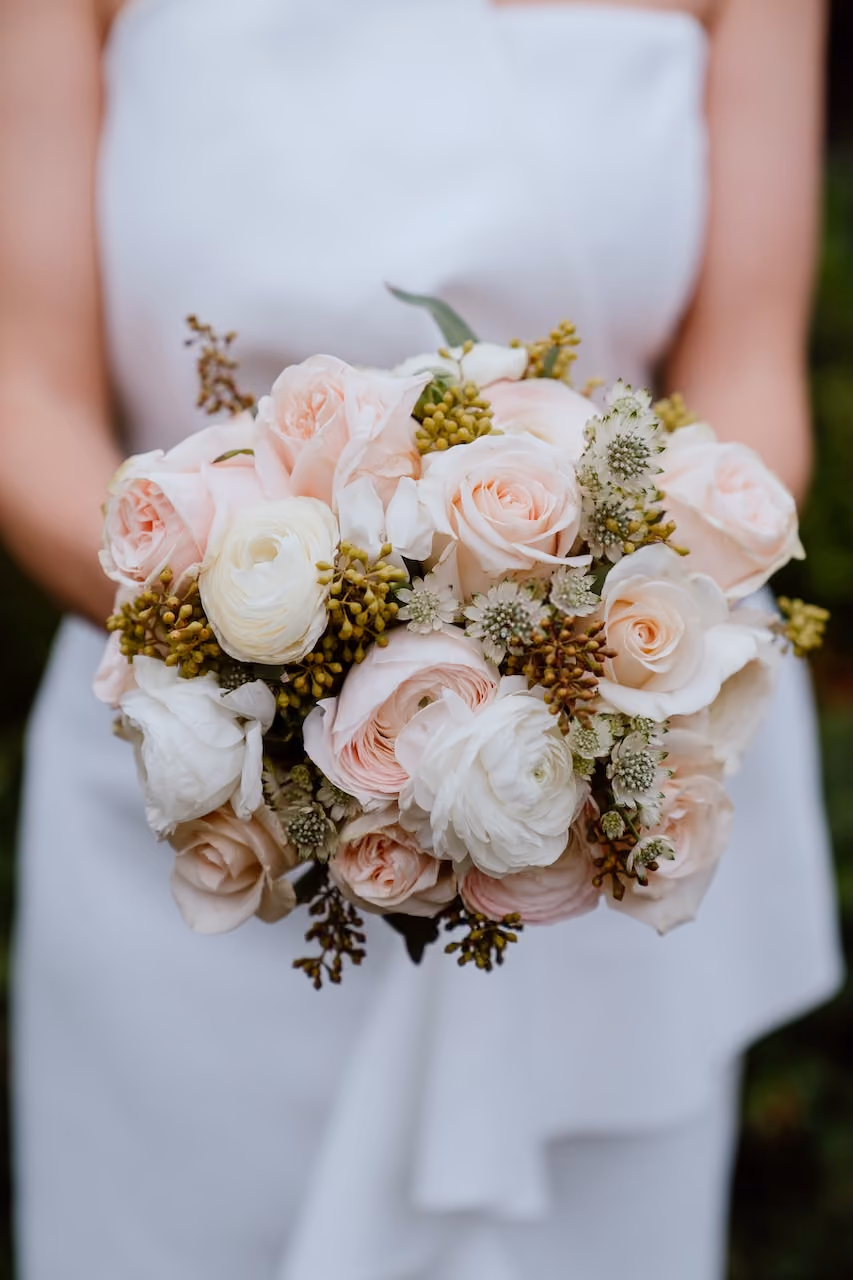 La Dolce Vita Classic Bridal Bouquet