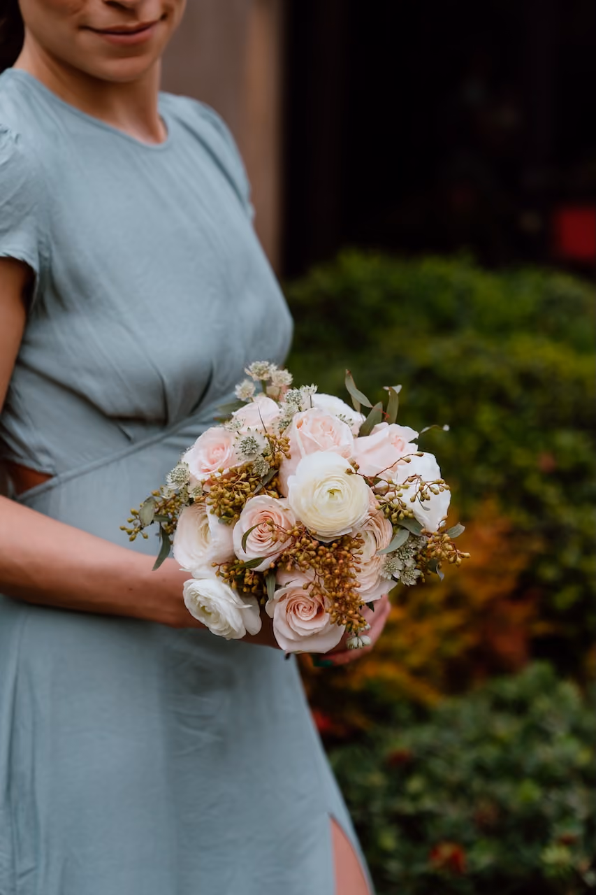 La Dolce Vita Classic Bridesmaid Bouquet