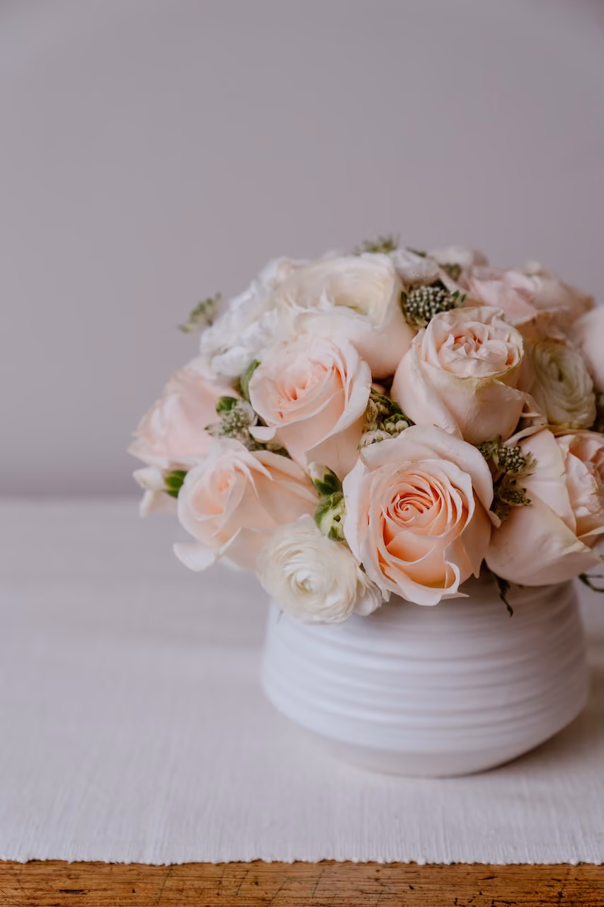 La Dolce Vita Classic Centerpiece
