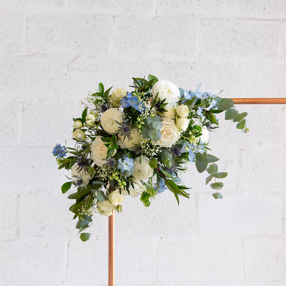 Touch of Blue Arch Cluster