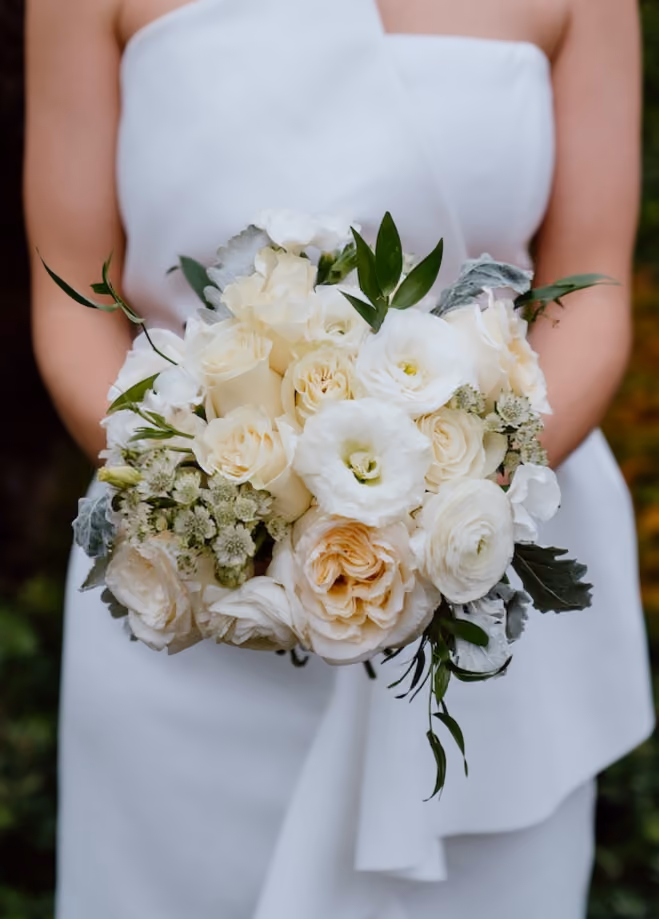 French Vanilla - Classic Bridal Bouquet