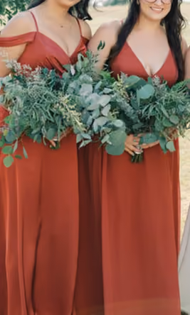 Greenery Wilde - Bridesmaid Bouquet