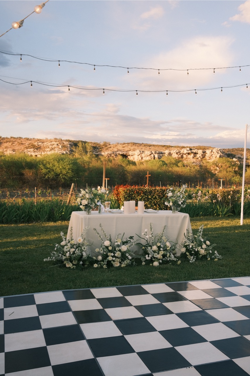Real Poppy wedding — Madelyn + Tanner at Alcantara Vineyards and Winery
