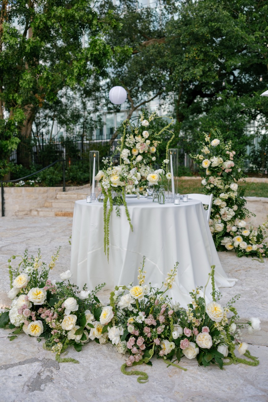 Real Poppy wedding — Danielle + Drew at The Allan House