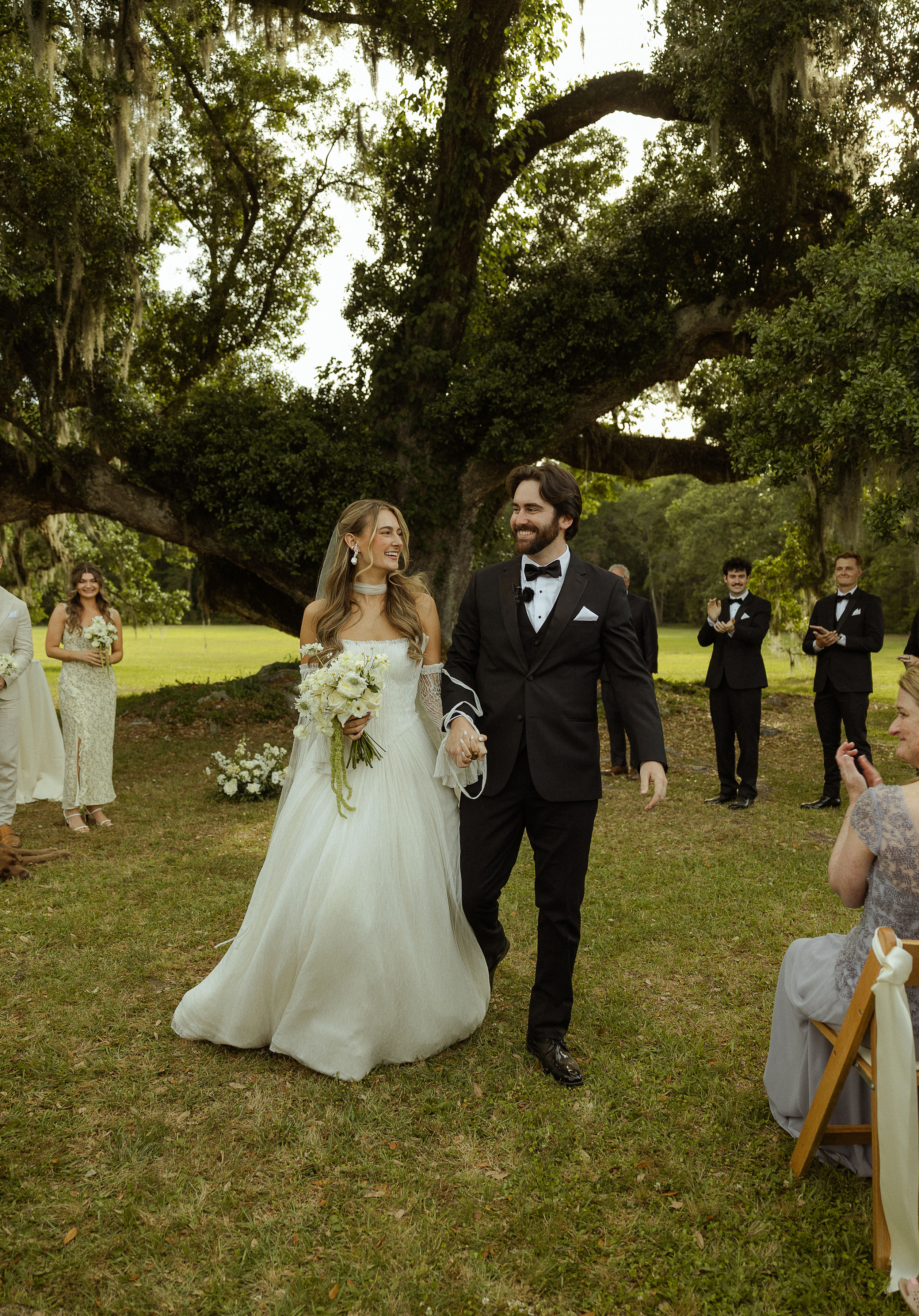 Real Poppy wedding — Ashlee + John at Runnymede