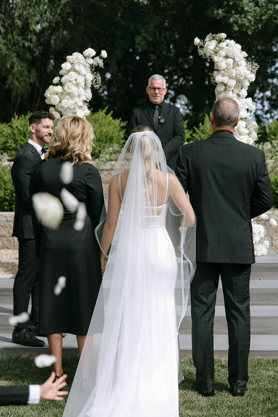 Real Poppy wedding — Lindsey + Matthew at Willow Creek