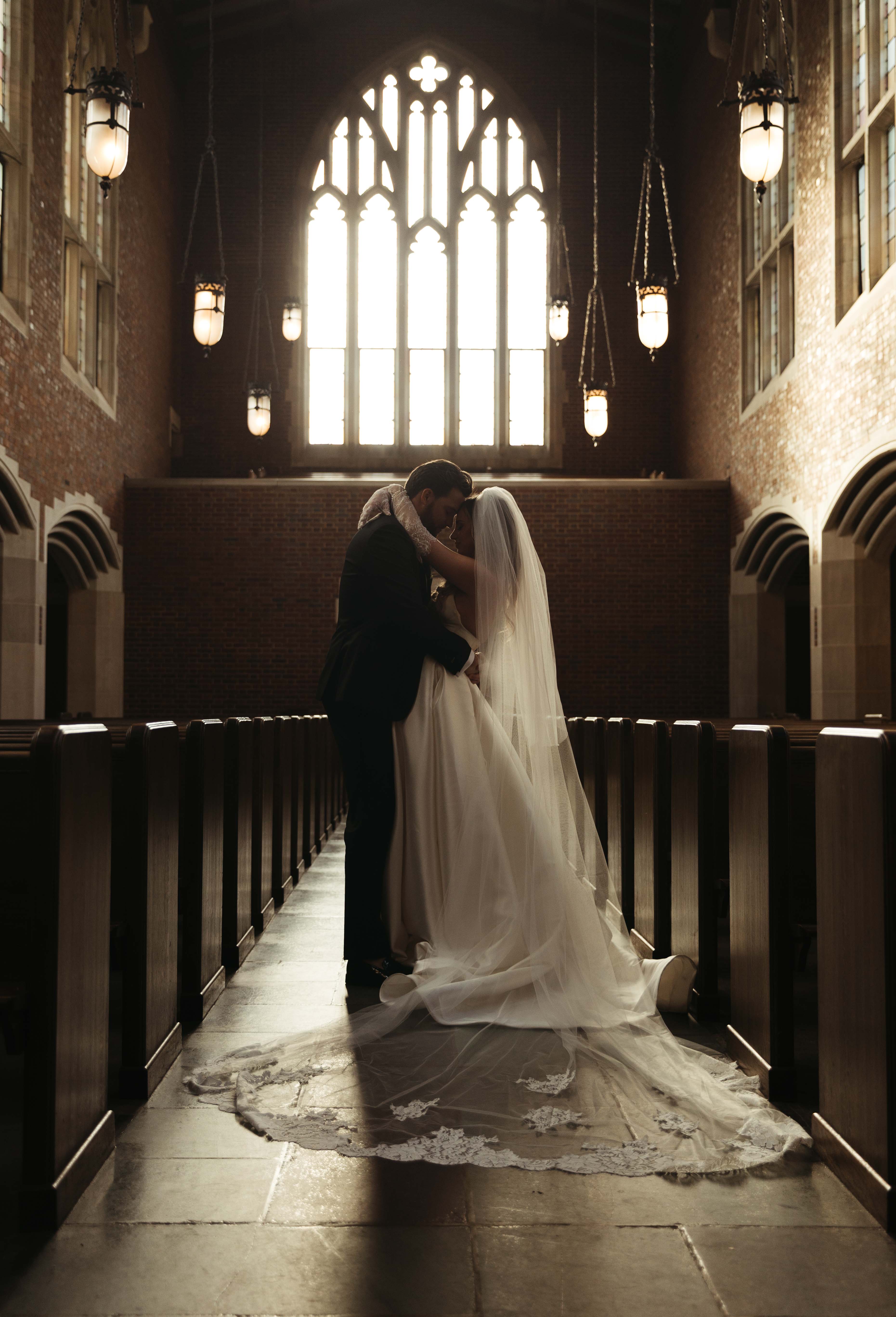 Real Poppy wedding — Lauren + Adam at Hermitage Hotel