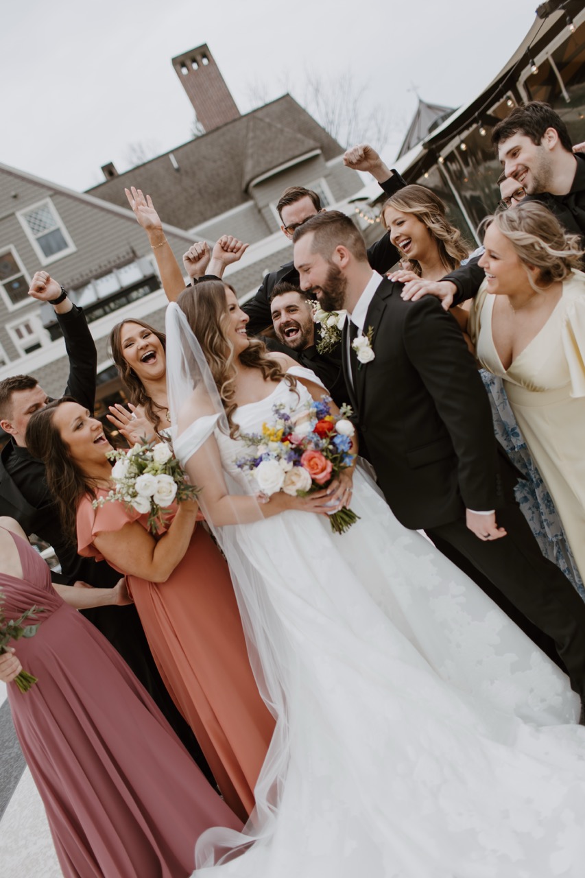 Real Poppy wedding — Courtney + John at The Willows at Ashcombe Mansion