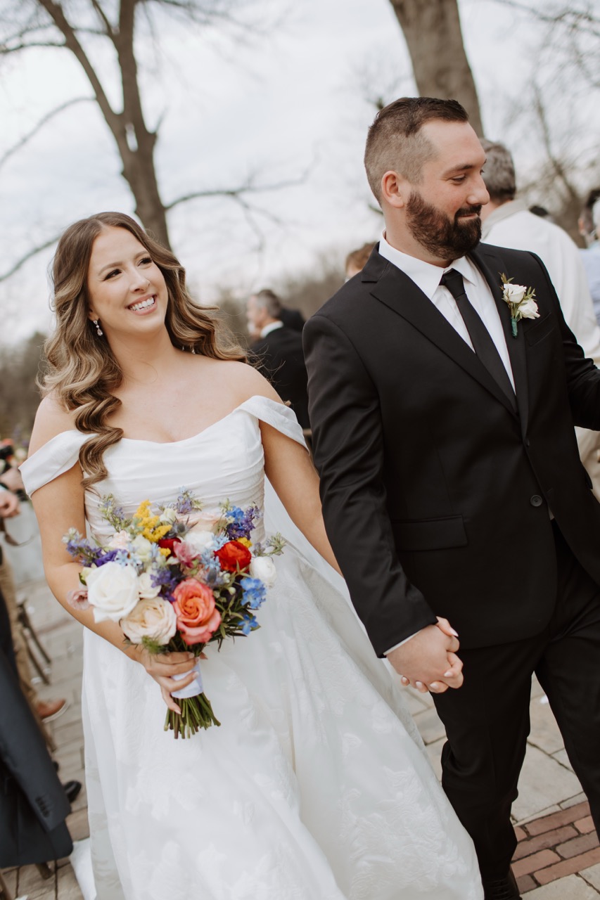 Real Poppy wedding — Courtney + John at The Willows at Ashcombe Mansion