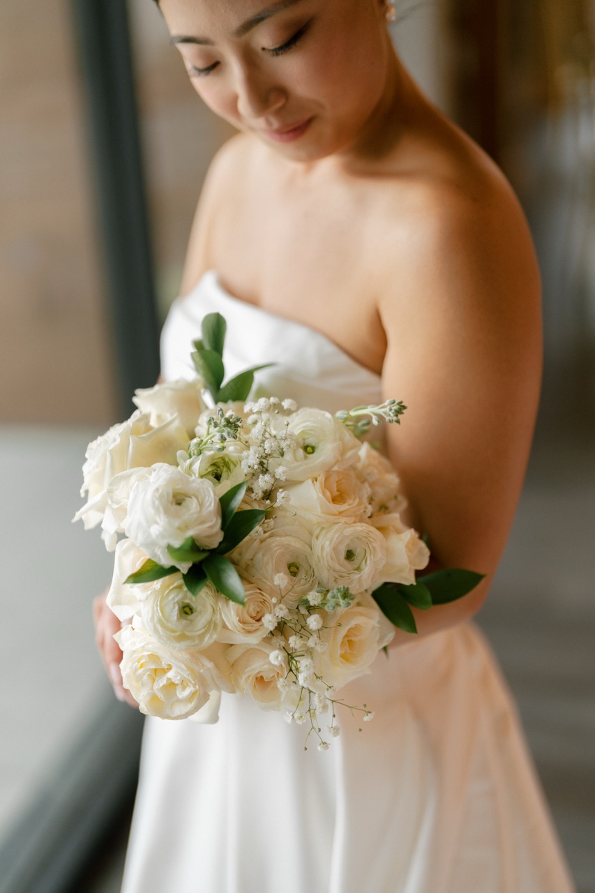 Real Poppy wedding — Helen + Tom at The View