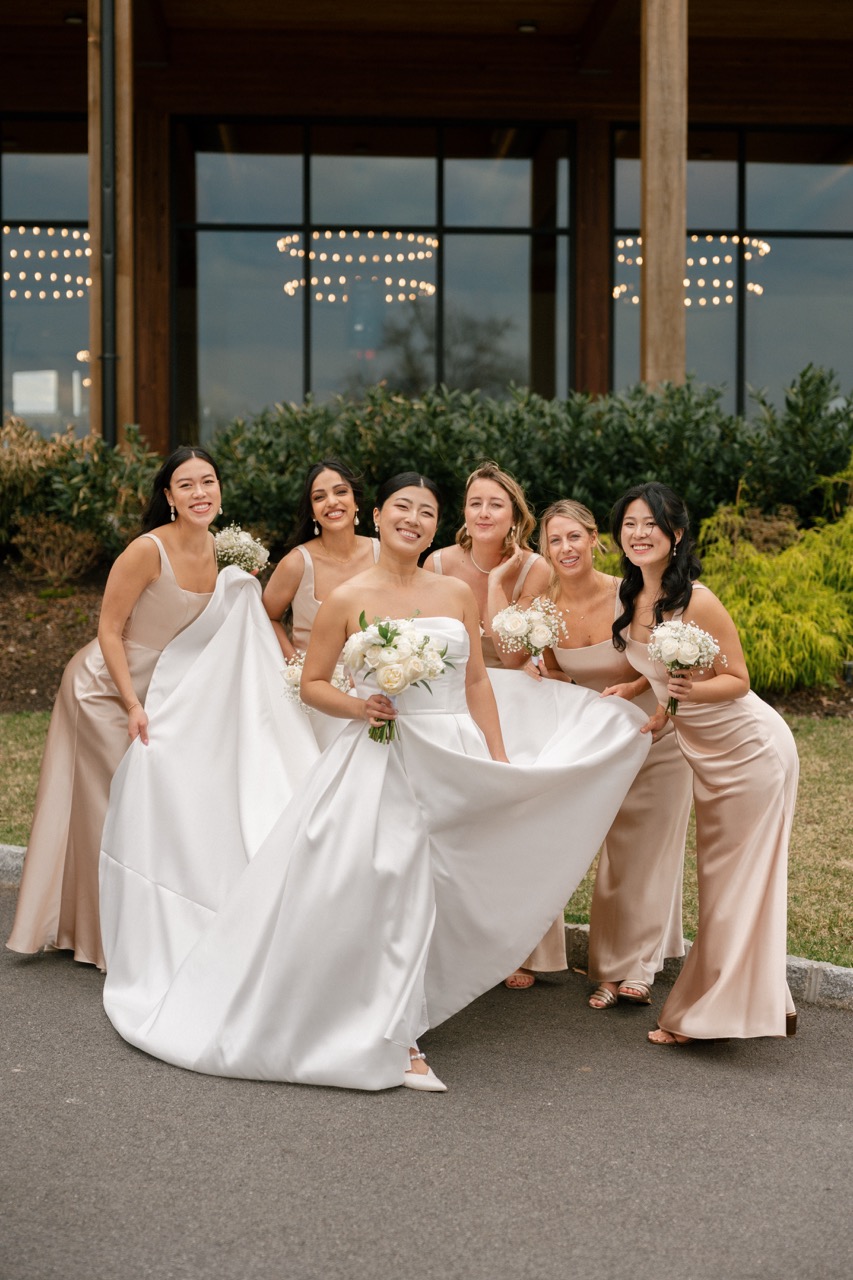 Real Poppy wedding — Helen + Tom at The View