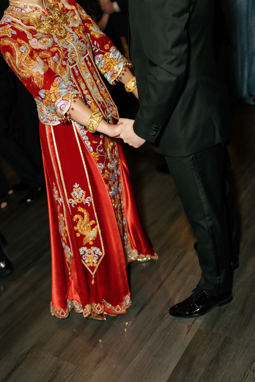 Real Poppy wedding — Helen + Tom at The View