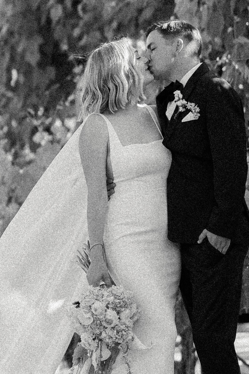 Real Poppy wedding — Carli + Austin at Del Valle Winery