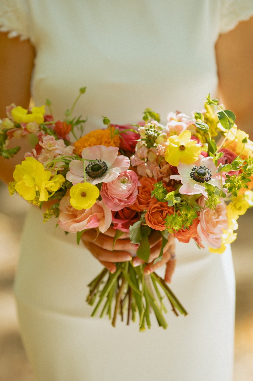 colorful-bridal-bouquet