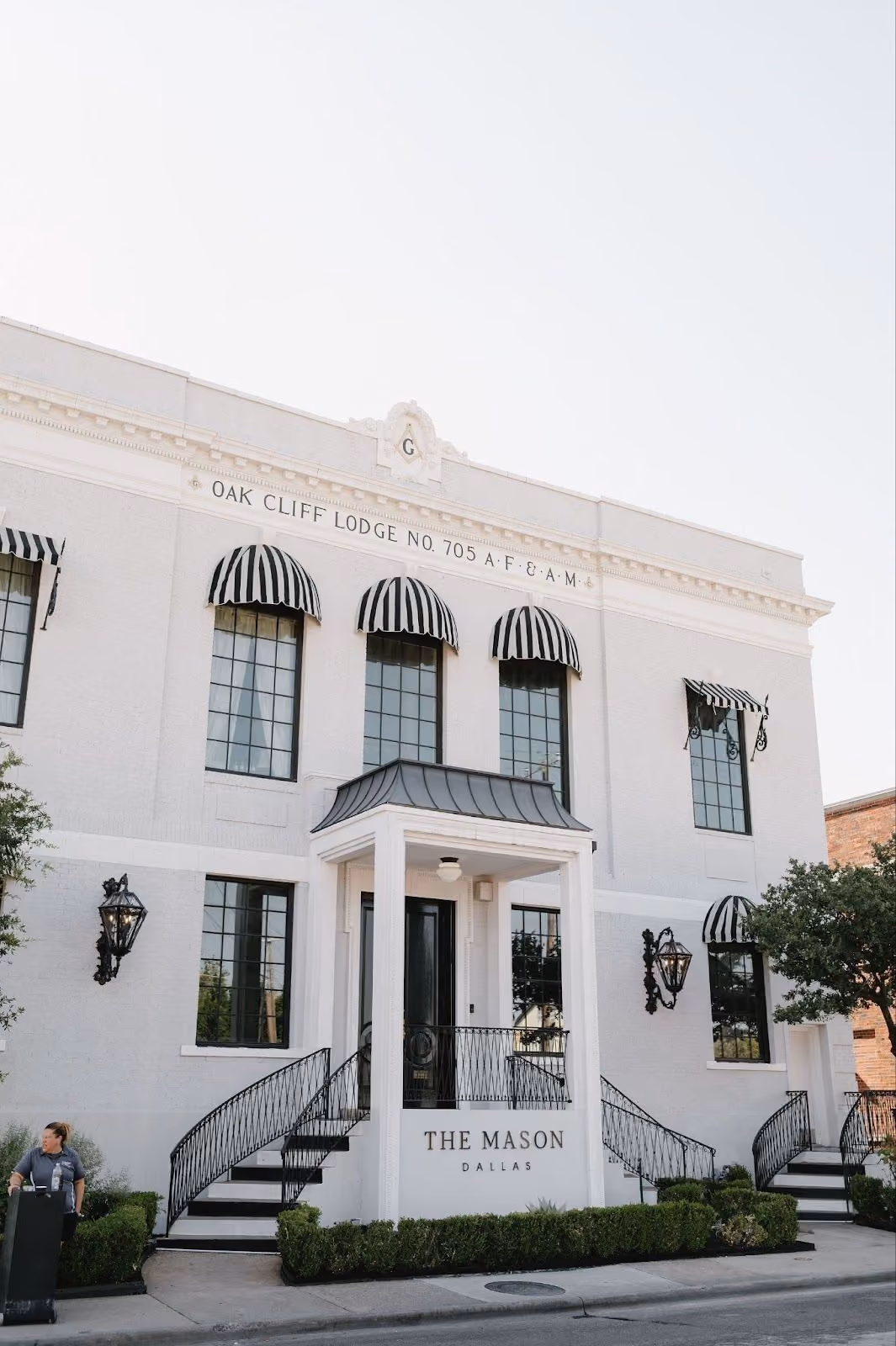 The Mason Dallas: Where a 1920s lodge becomes your wedding venue