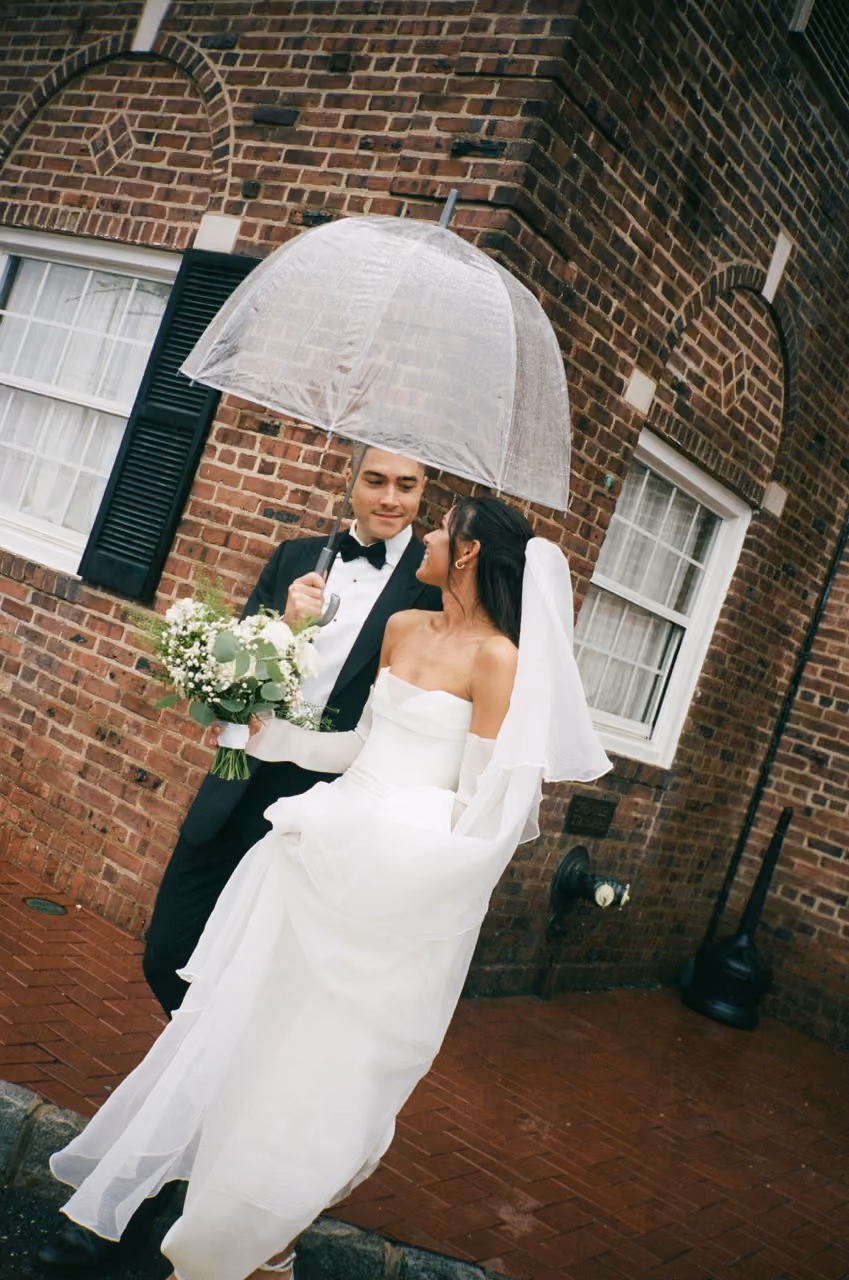 rainy-wedding-day