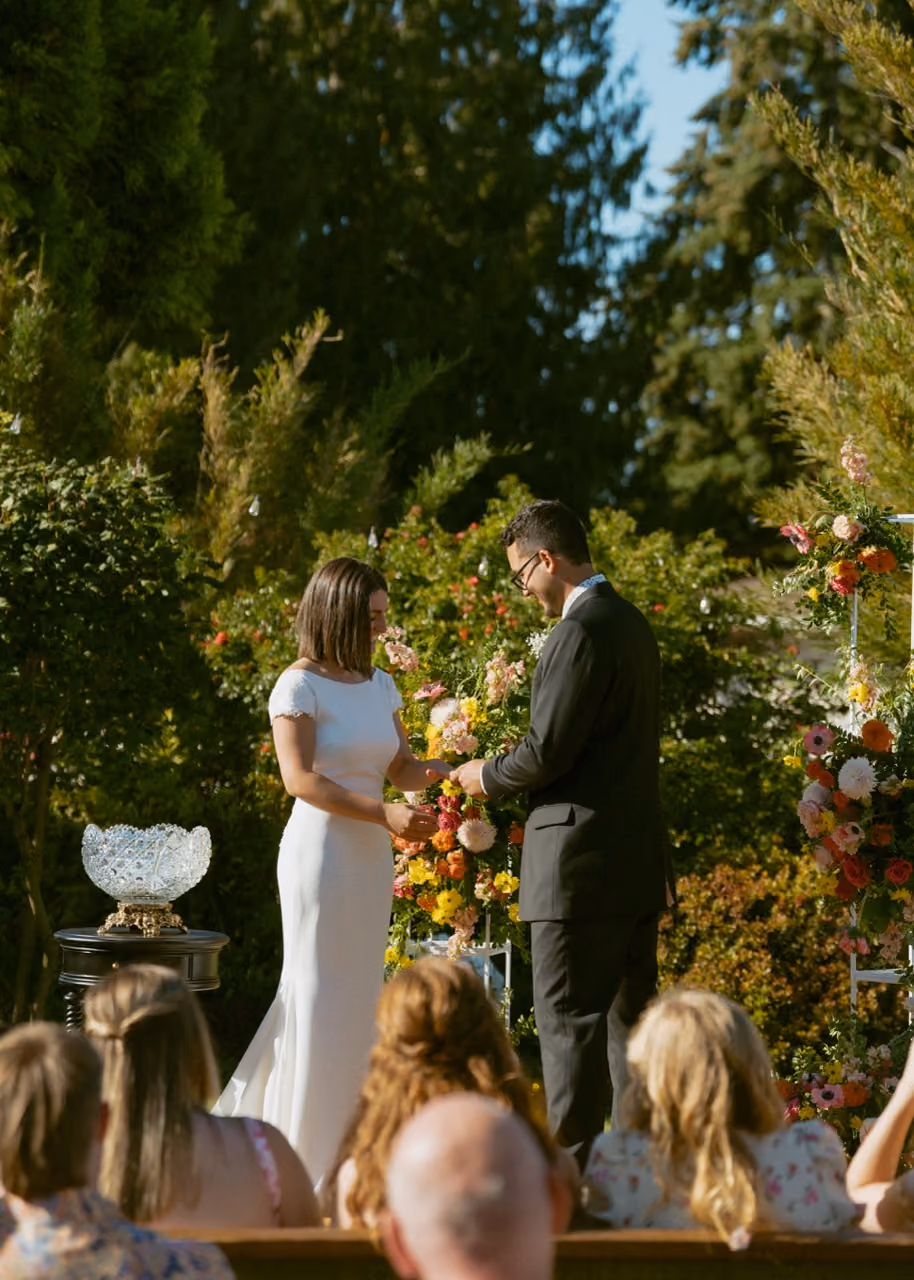 intimate-wedding-ceremony