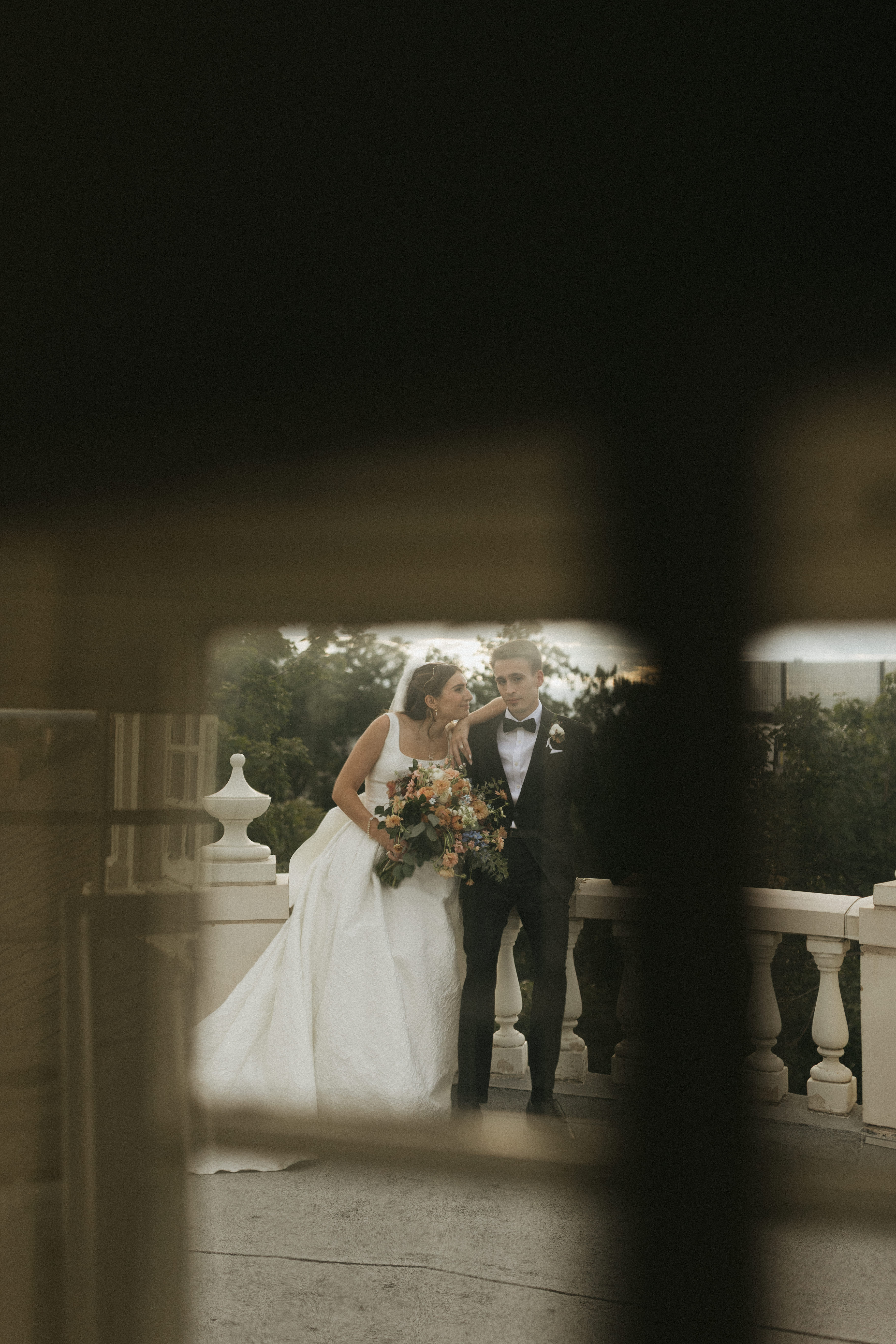 Real Poppy wedding — Isabel + Clayton at Grant-Humphreys Mansion