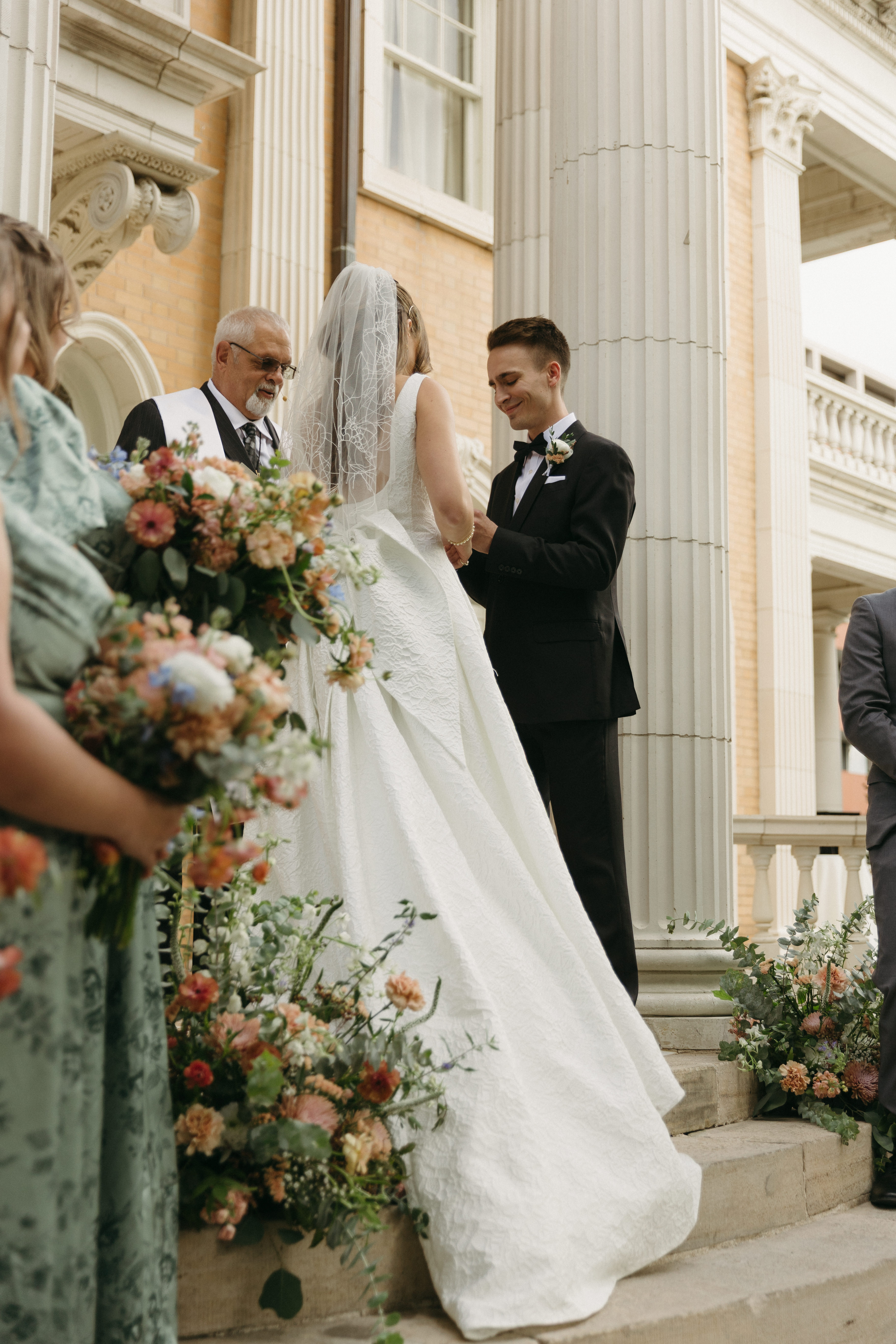 Real Poppy wedding — Isabel + Clayton at Grant-Humphreys Mansion