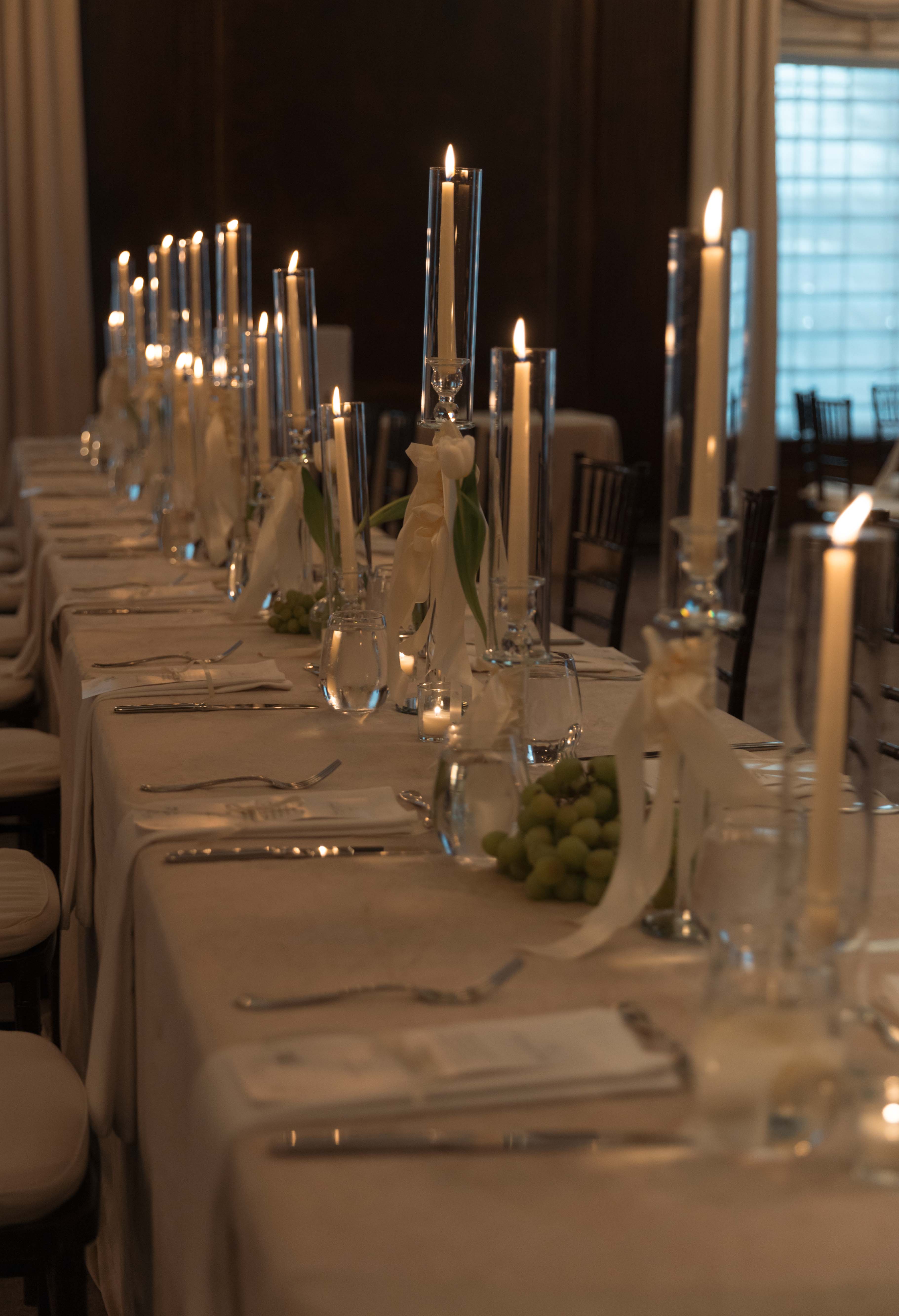 Spring wedding flower details at Nashville Hermitage Hotel wedding