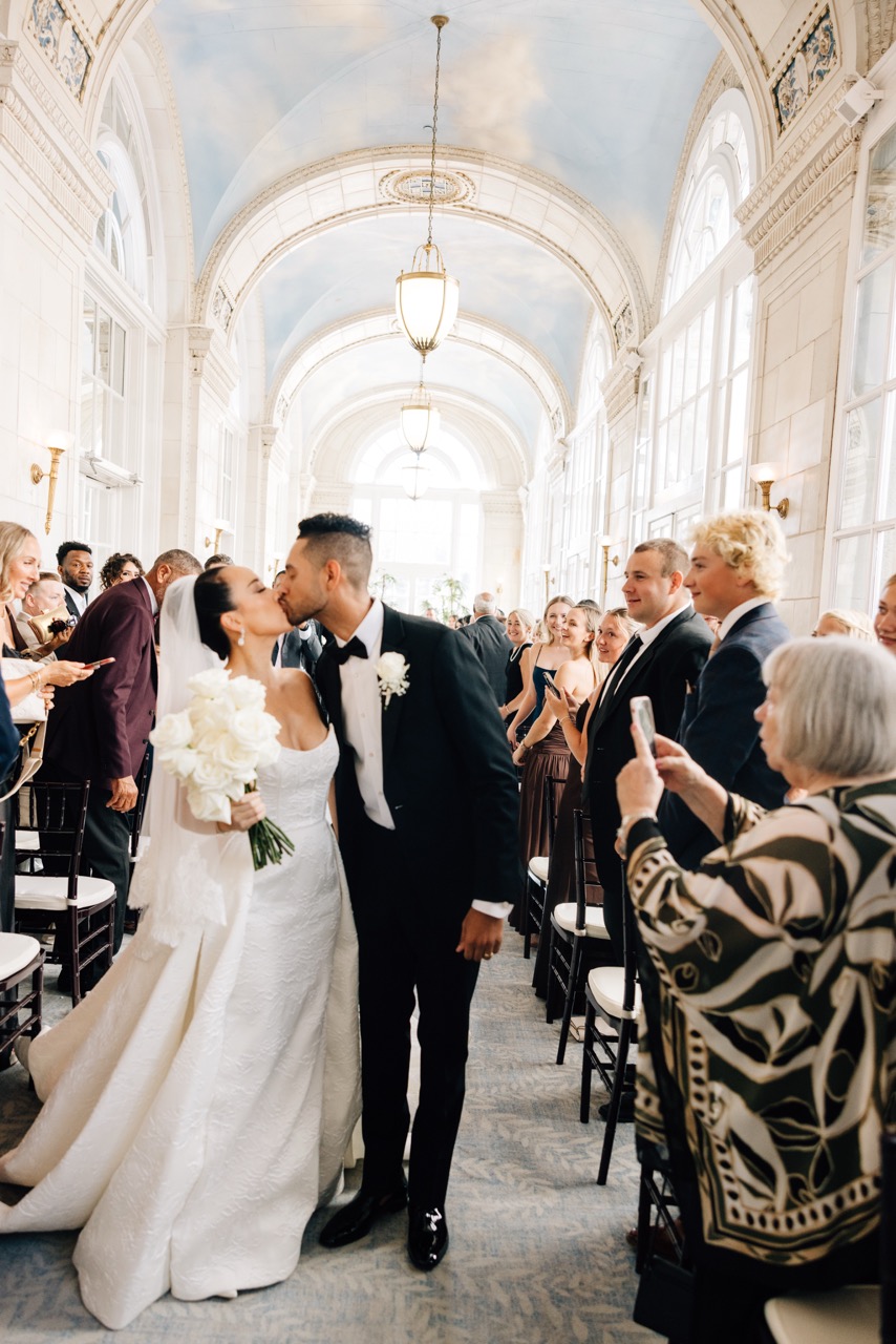Real Poppy wedding — Cynthia + Jacob at The Hermitage Hotel
