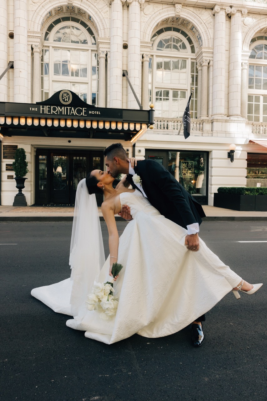Real Poppy wedding — Cynthia + Jacob at The Hermitage Hotel