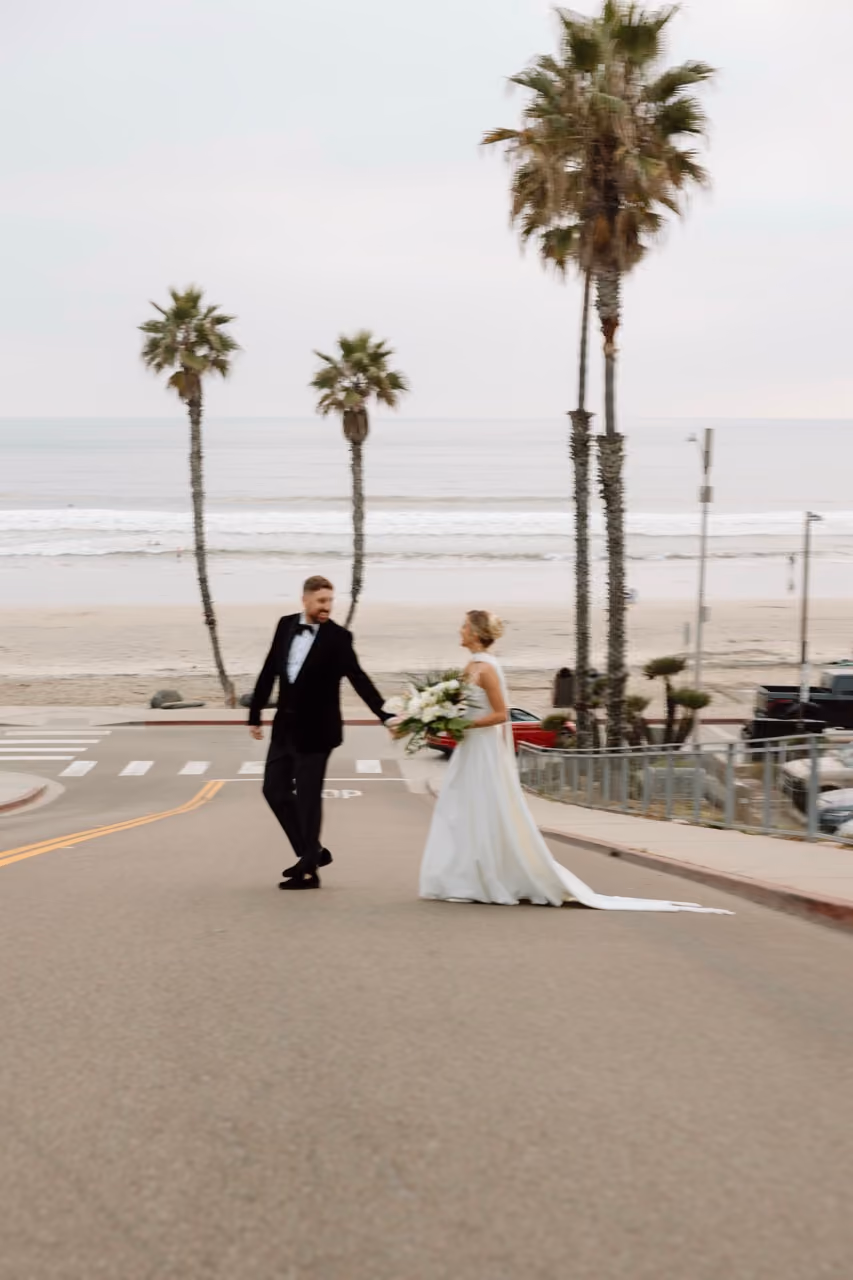 beach wedding with tropical vibes