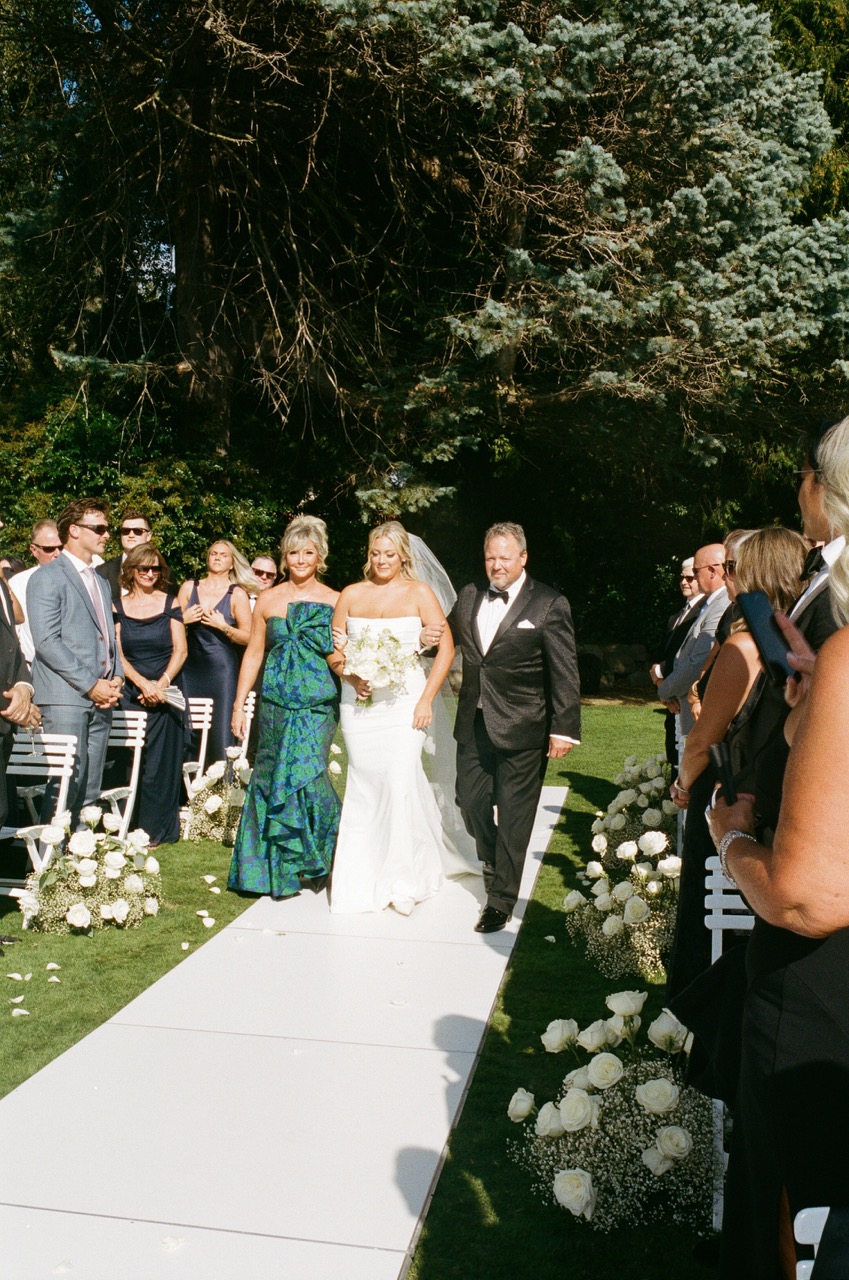 Real Poppy wedding — Alexis + Chase at Seattle Yacht Club