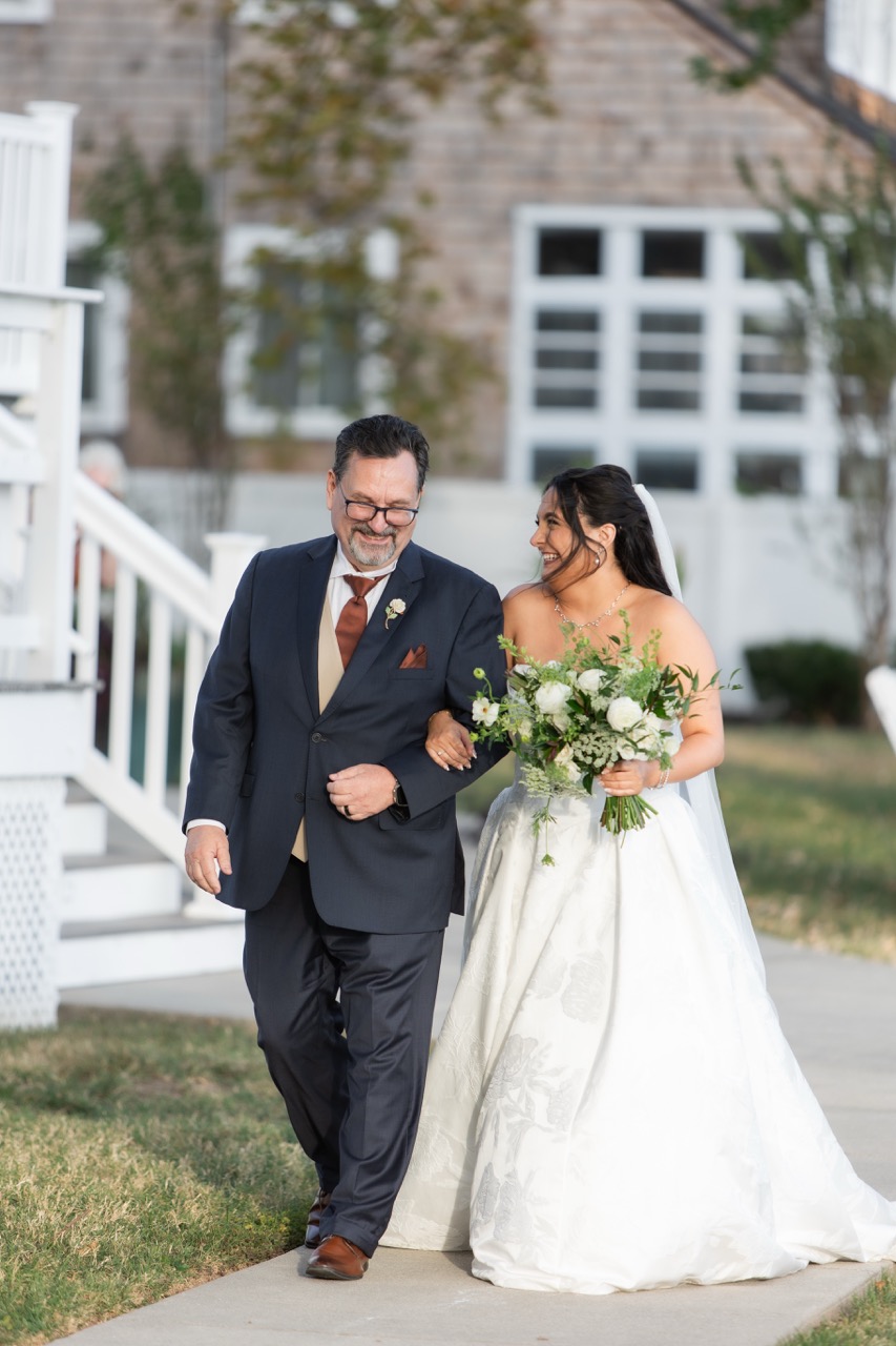 Real Poppy wedding — Miranda + Andrew at The Bayfront Club