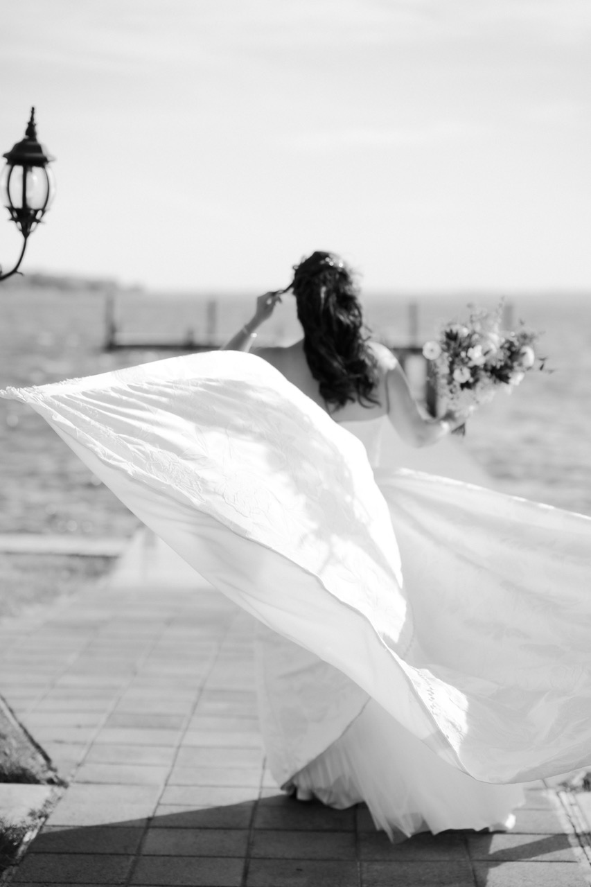 Real Poppy wedding — Miranda + Andrew at The Bayfront Club