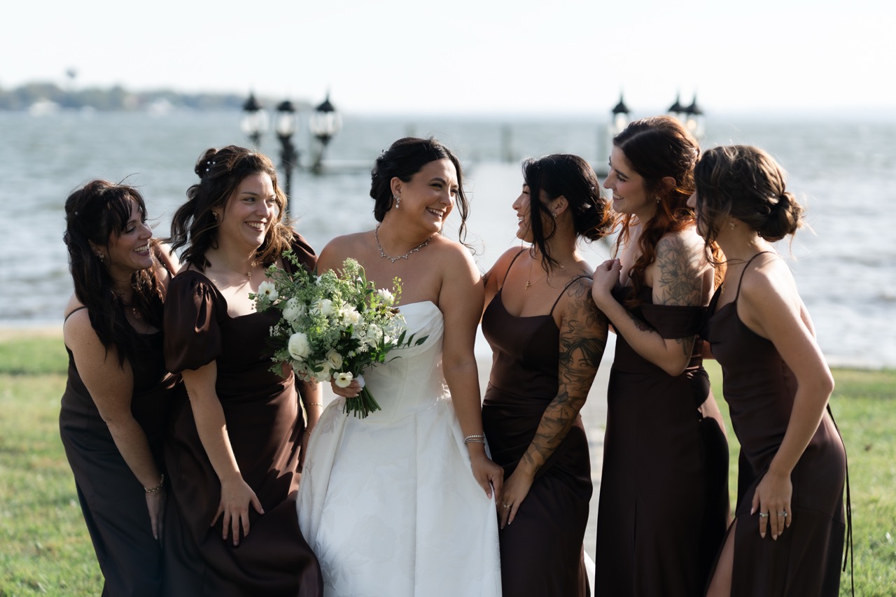Real Poppy wedding — Miranda + Andrew at The Bayfront Club