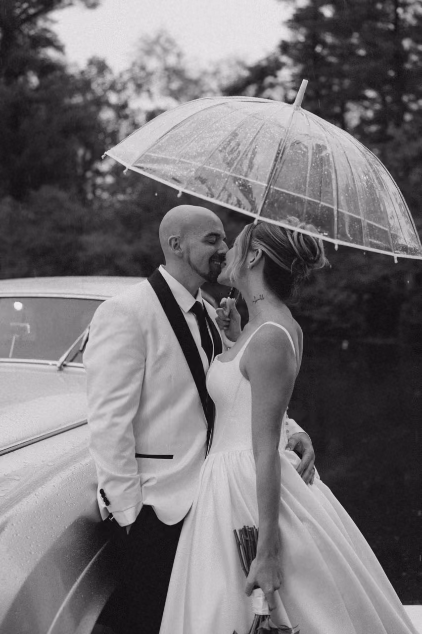 Bride and groom portrait in a rainy day in Connecticut