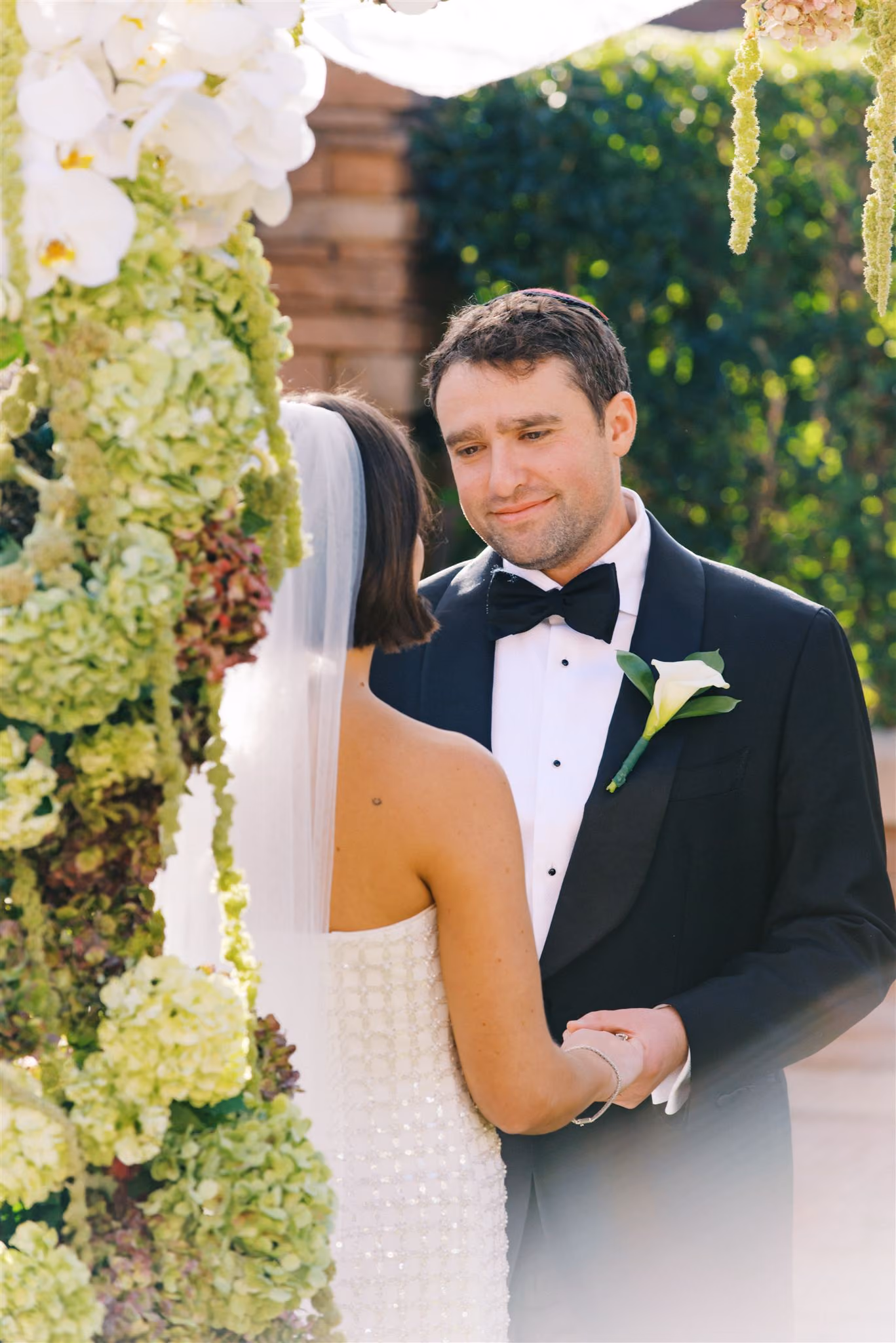 Real Poppy wedding — Joelle + Samuel at St Julien Hotel & Spa