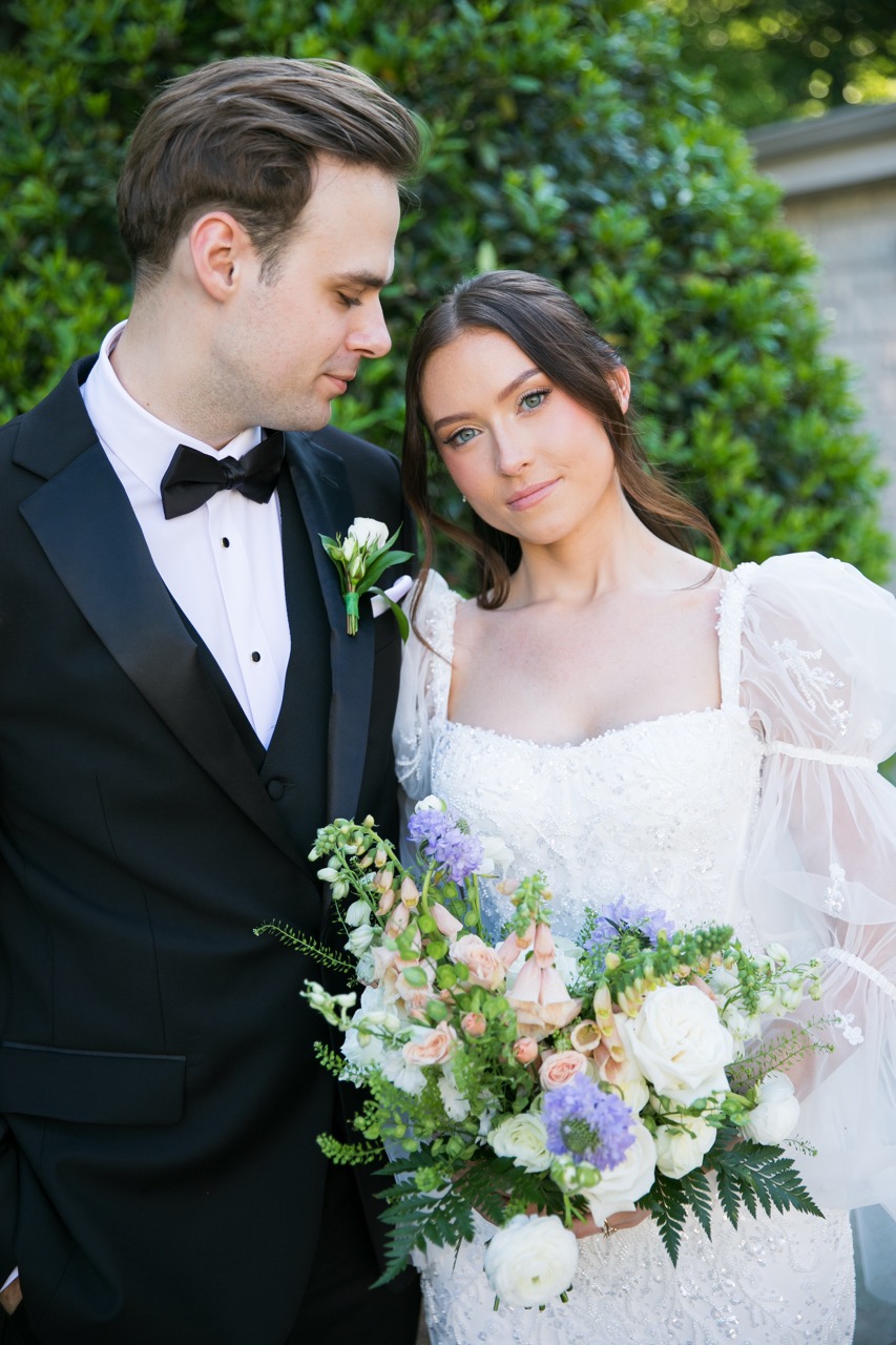 Real Poppy wedding — Julie + Mike at Ashton Gardens