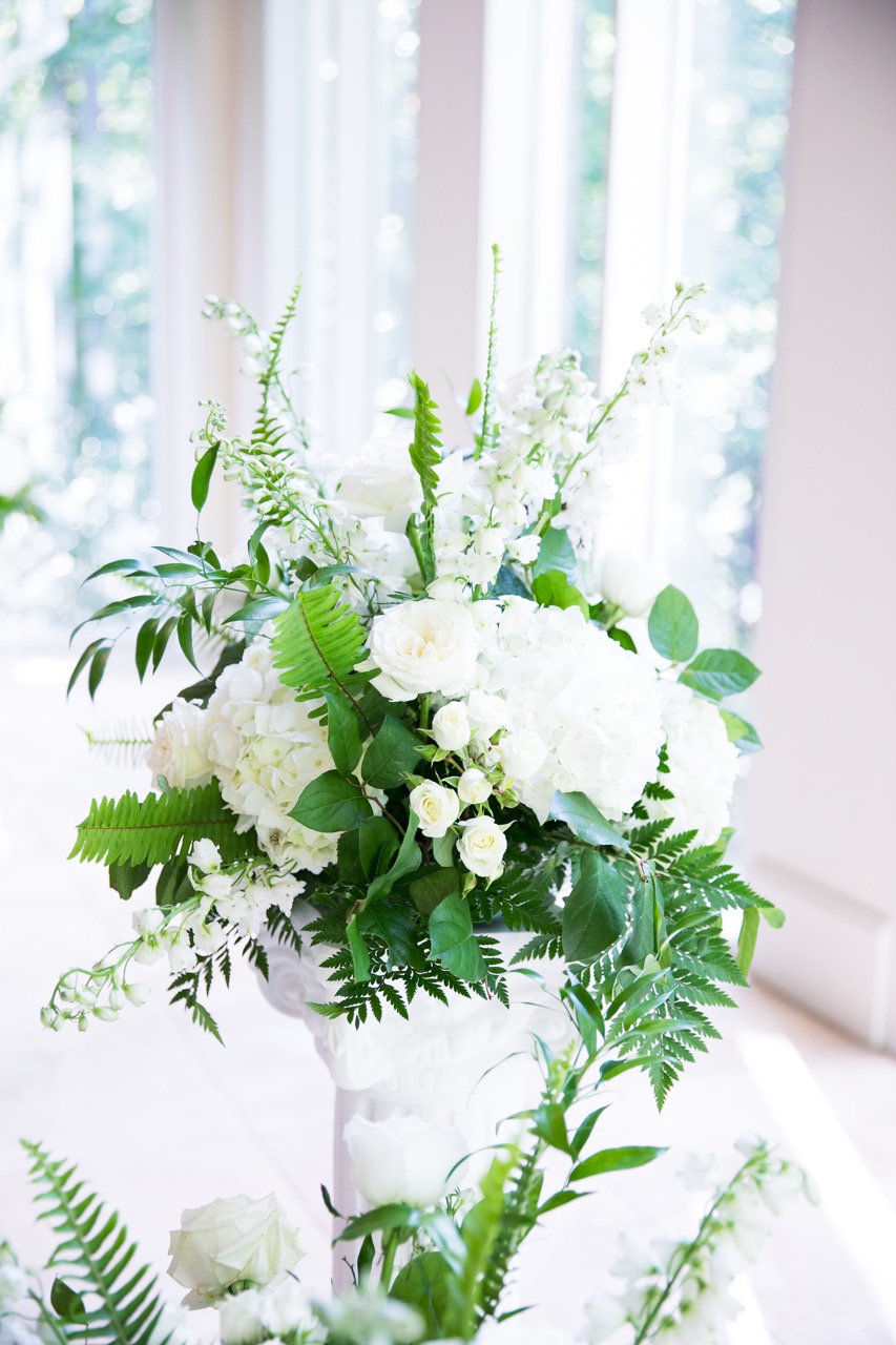 Real Poppy wedding — Julie + Mike at Ashton Gardens