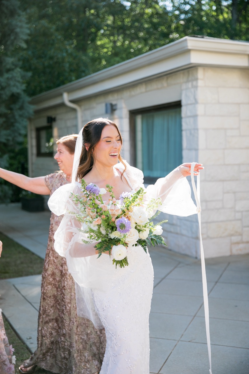 Real Poppy wedding — Julie + Mike at Ashton Gardens