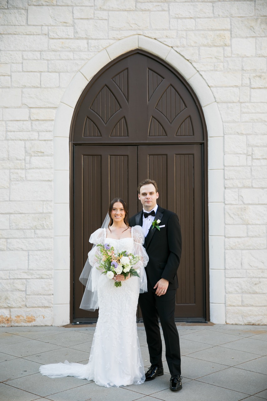 Real Poppy wedding — Julie + Mike at Ashton Gardens