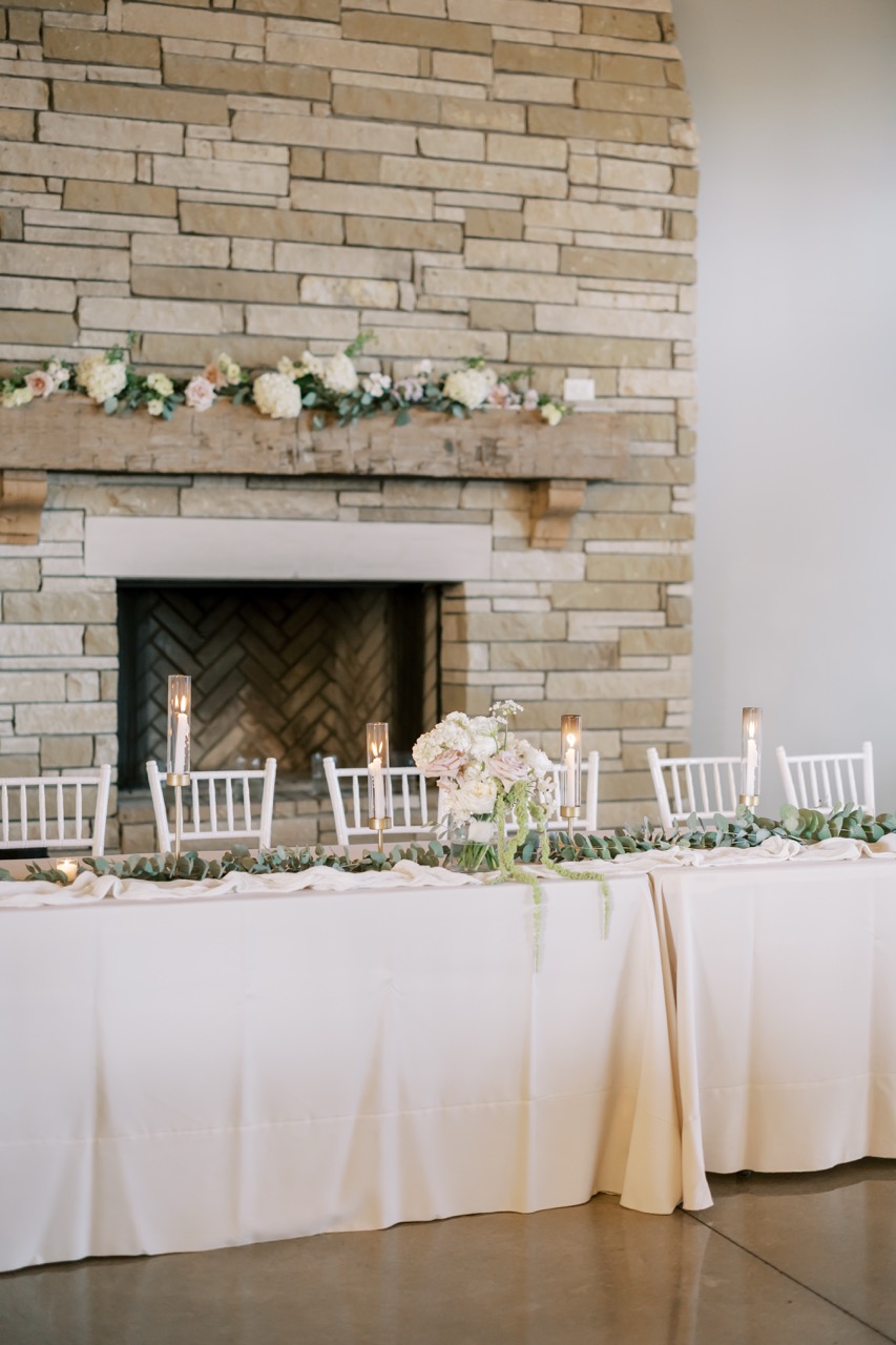 Real Poppy wedding — Abigail + Zachary at Canyonwood Ridge