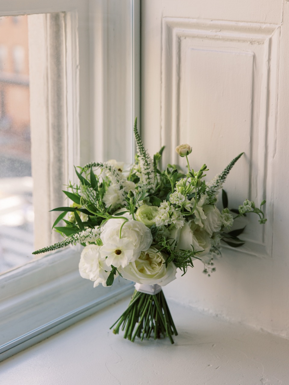 Real Poppy wedding — Taylor + David at Kimpton Hotel Monaco
