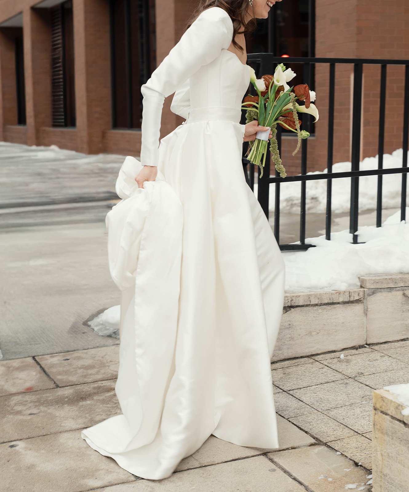 How We're Different: The Poppy Approach to Modern Wedding Florals