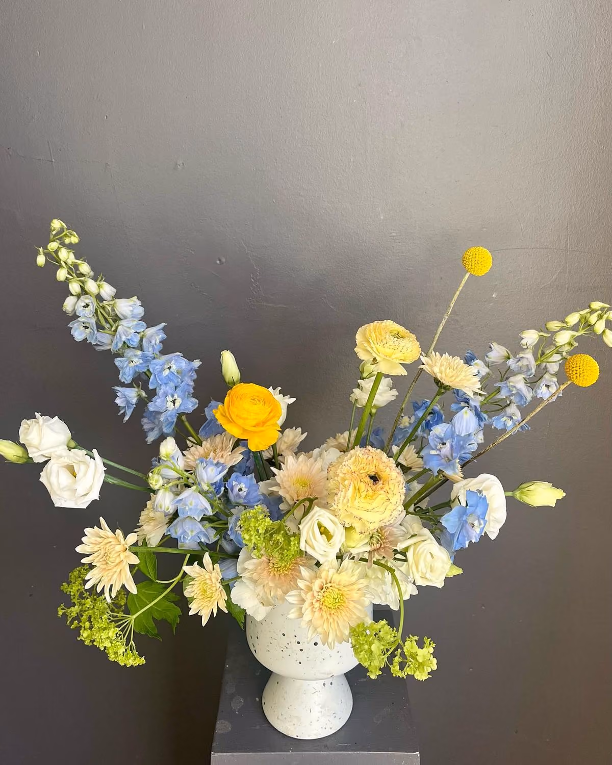 Lemon Sky - Compote Centerpiece